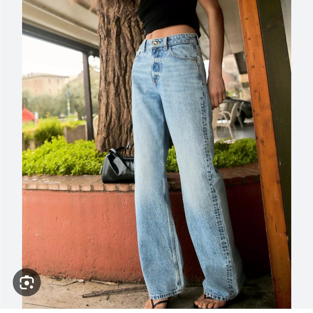 Zara Wide Leg Jeans
